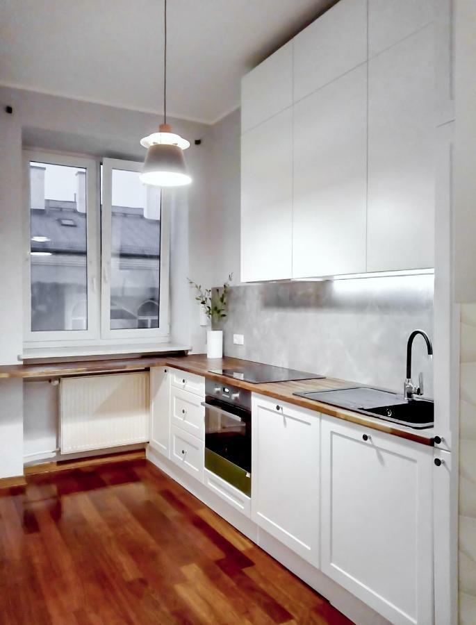 *Clicktheflat* Wilcza 33 Street Apart Rooms In The City Center Varsó Kültér fotó